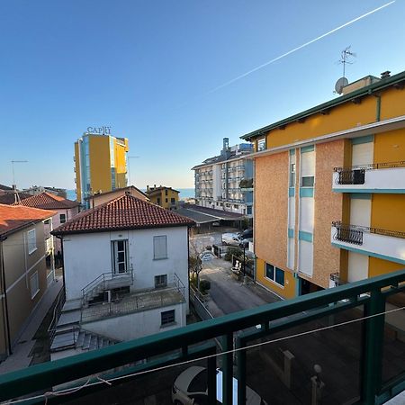 App4Rent - Villa Mimosa - Family Apartment Lido di Jesolo Eksteriør billede
