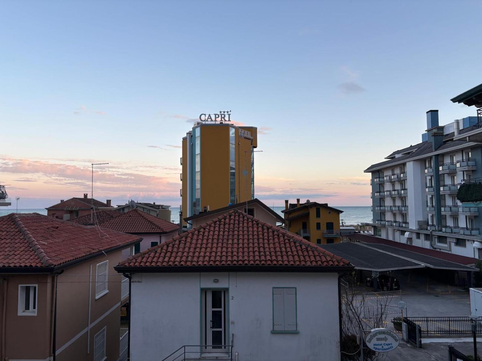 App4Rent - Villa Mimosa - Family Apartment Lido di Jesolo Eksteriør billede