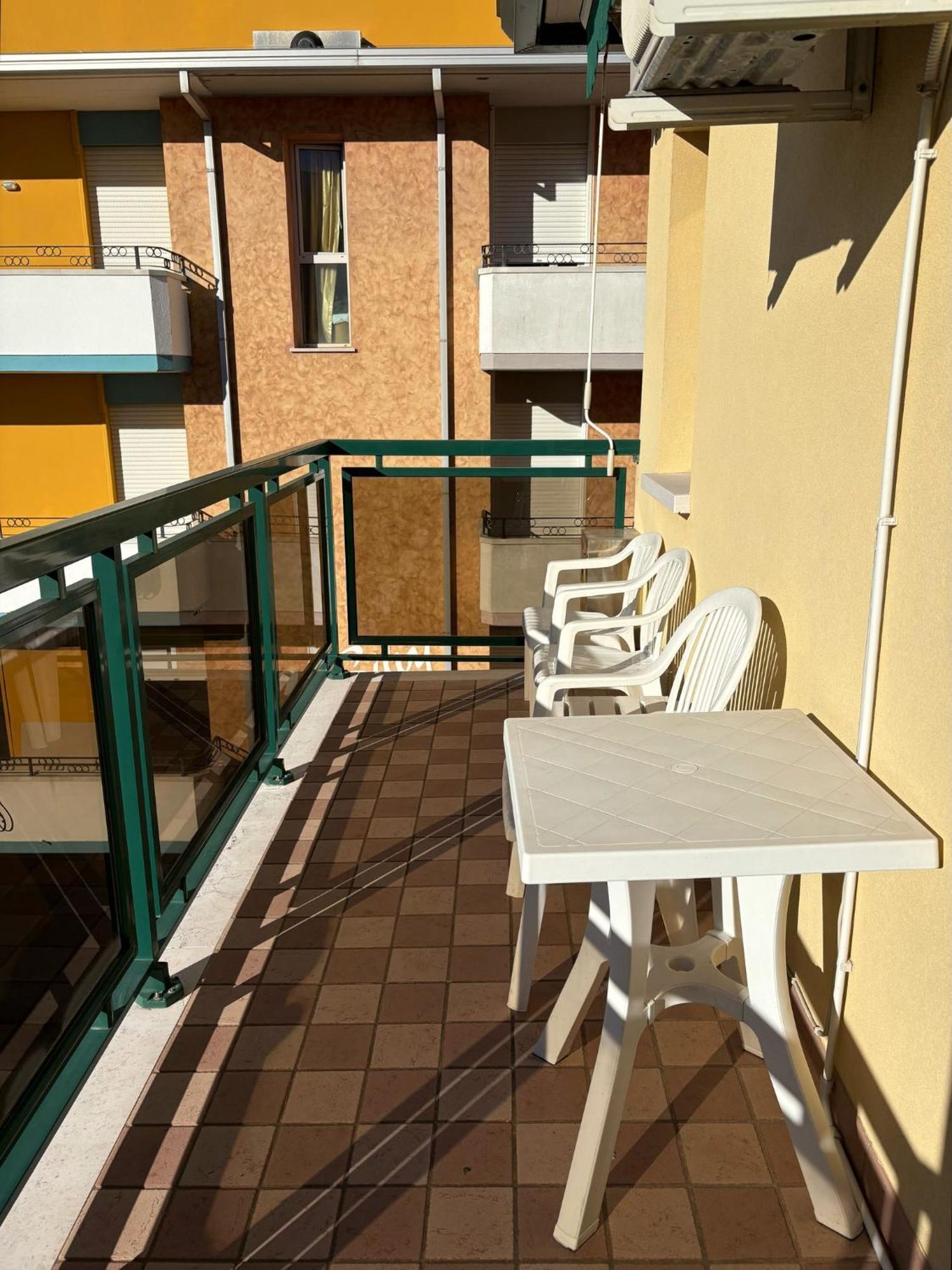 App4Rent - Villa Mimosa - Family Apartment Lido di Jesolo Eksteriør billede
