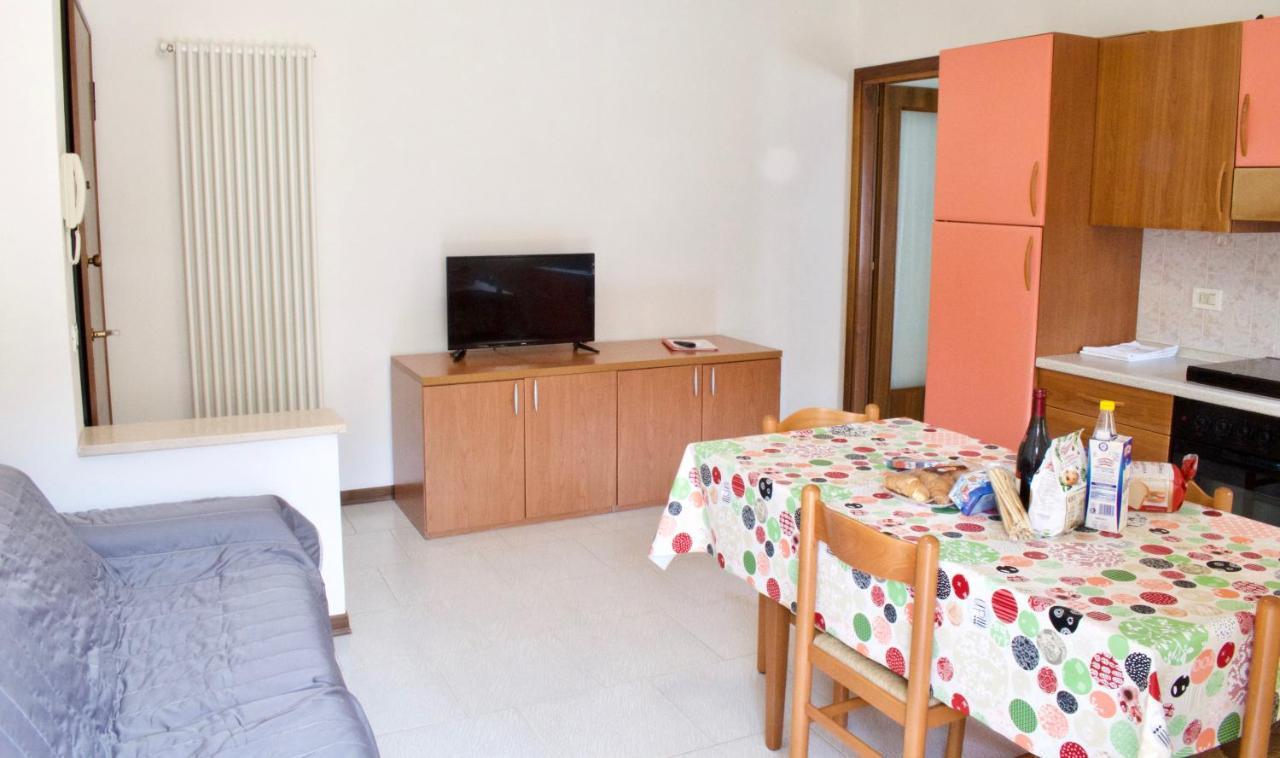 App4Rent - Villa Mimosa - Family Apartment Lido di Jesolo Eksteriør billede